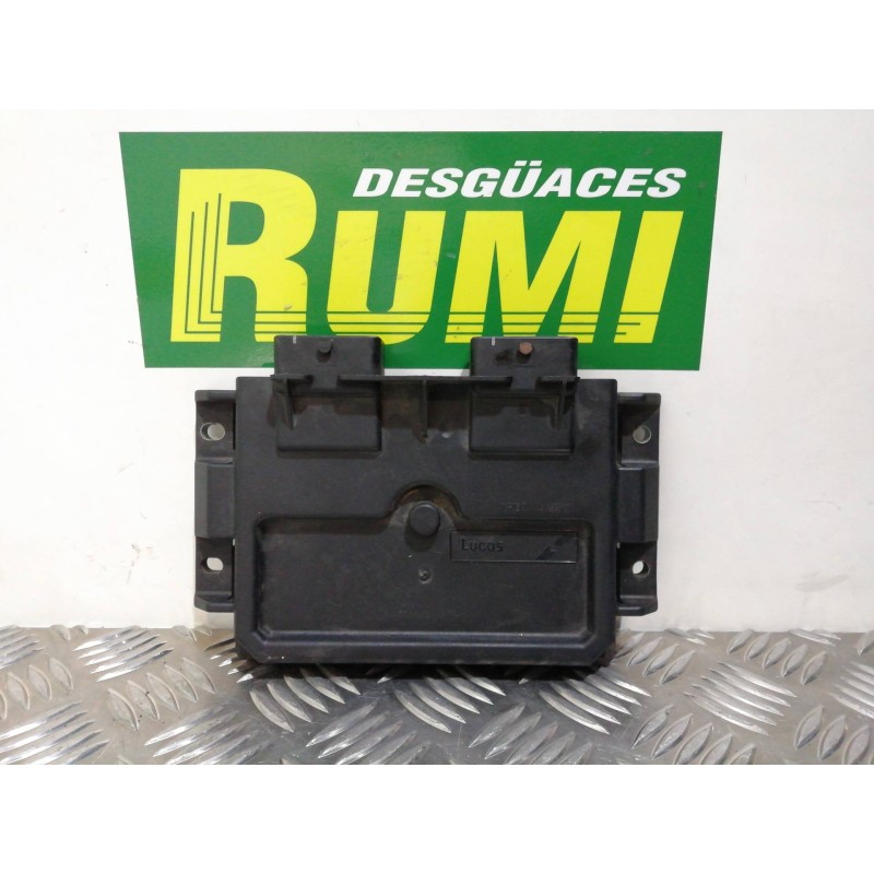 Recambio de centralita motor uce para peugeot 206 berlina xn referencia OEM IAM 9641390180 9648201580 R04080030D