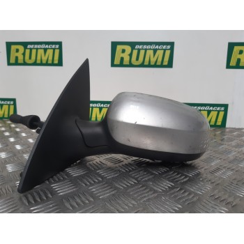Recambio de retrovisor izquierdo para opel corsa c club referencia OEM IAM 010676 8062349 