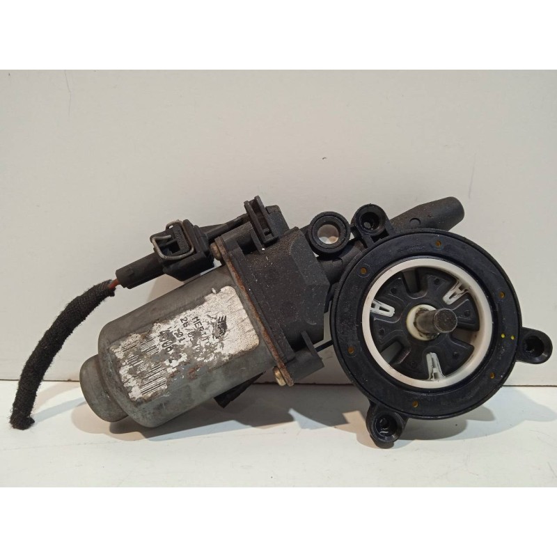 Recambio de motor elevalunas delantero izquierdo para seat ibiza (6k1) signo referencia OEM IAM   