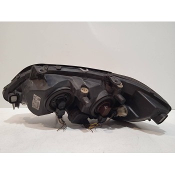 Recambio de faro derecho para opel zafira a elegance referencia OEM IAM 90582022  