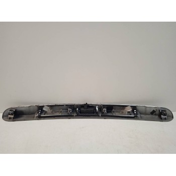 Recambio de molduras traseras para renault clio grandtour dynamique referencia OEM IAM 8200883011  