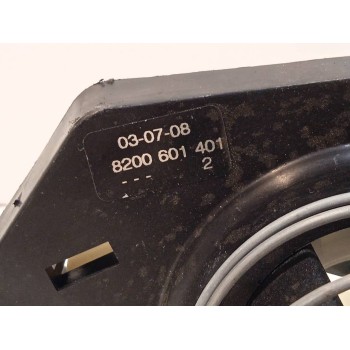 Recambio de soporte rueda repuesto para renault clio grandtour dynamique referencia OEM IAM 8200601401  