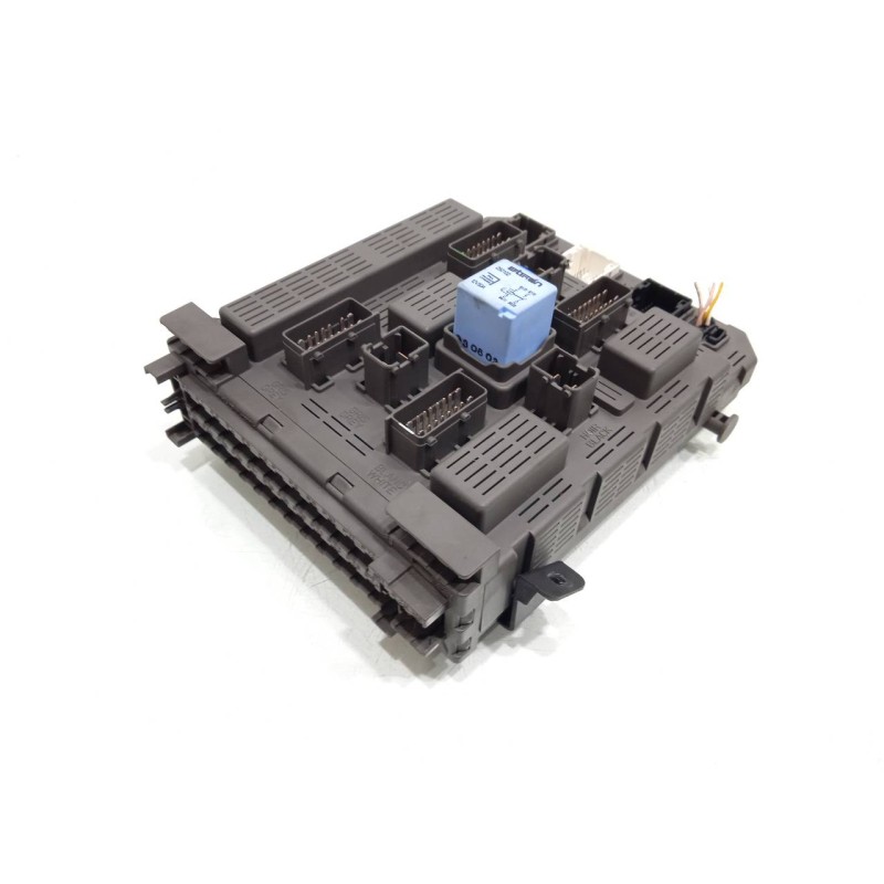 Recambio de caja reles / fusibles para peugeot 607 (s1) básico referencia OEM IAM 9651041480  