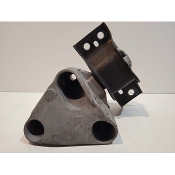 Recambio de soporte motor derecho para renault clio grandtour dynamique referencia OEM IAM 8200477151  