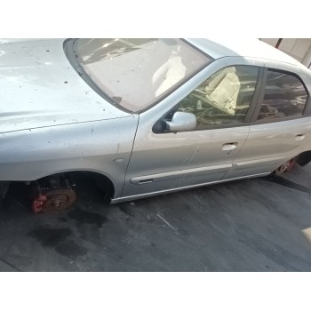 citroën xsara berlina del año 2003