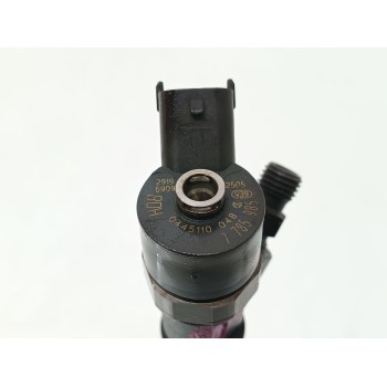 Recambio de inyector para bmw serie 5 berlina (e39) 525d exclusive referencia OEM IAM 0445110048 7785985 