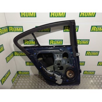 Recambio de puerta trasera izquierda para opel insignia berlina cosmo referencia OEM IAM   