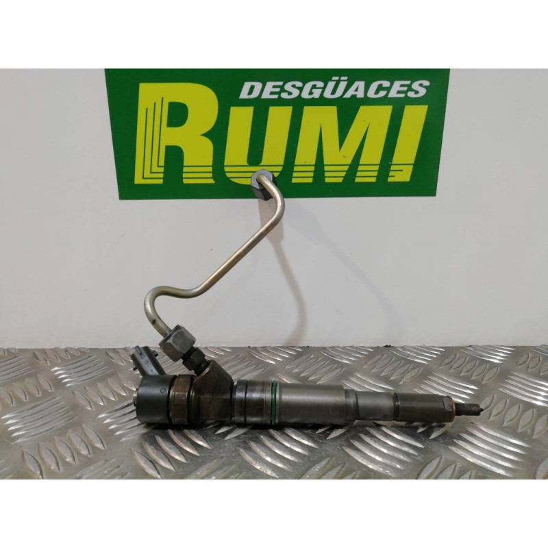 Recambio de inyector para bmw serie 5 berlina (e39) 525d exclusive referencia OEM IAM 0445110048 7785985 