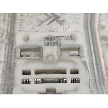 Recambio de elevalunas delantero derecho para peugeot partner kasten confort l1 referencia OEM IAM 402104B  