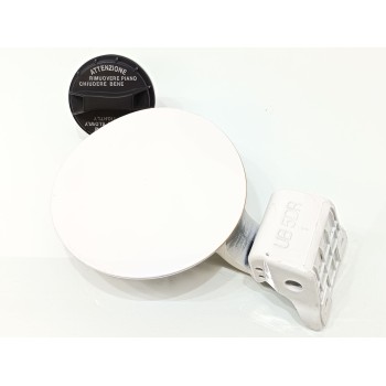 Recambio de tapa exterior combustible para kia rio concept referencia OEM IAM 695101W200  