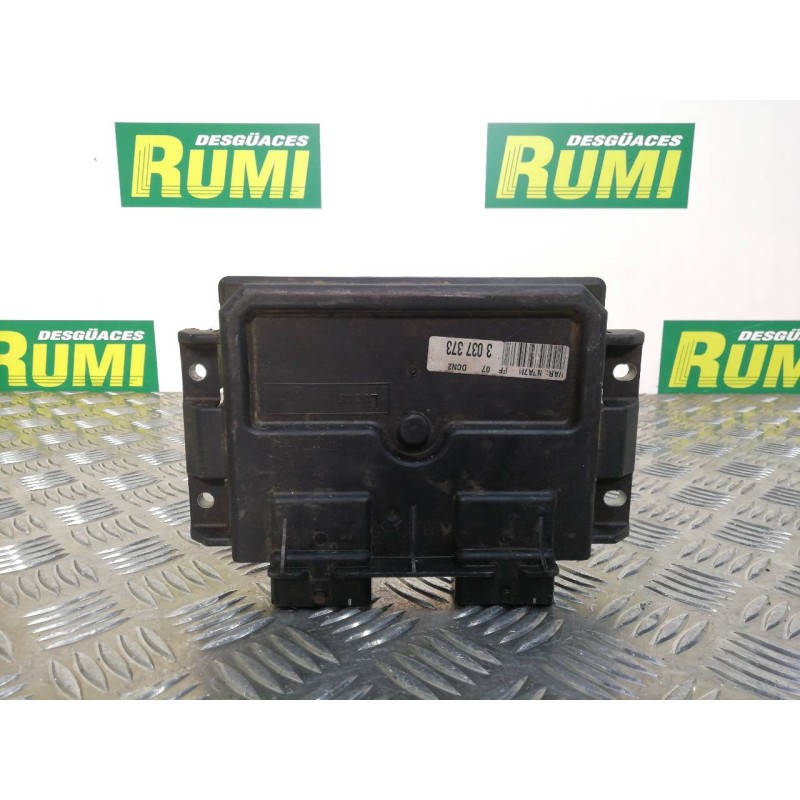 Recambio de centralita motor uce para citroën xsara berlina 1.9 d sx referencia OEM IAM 9648330280 9641390180 