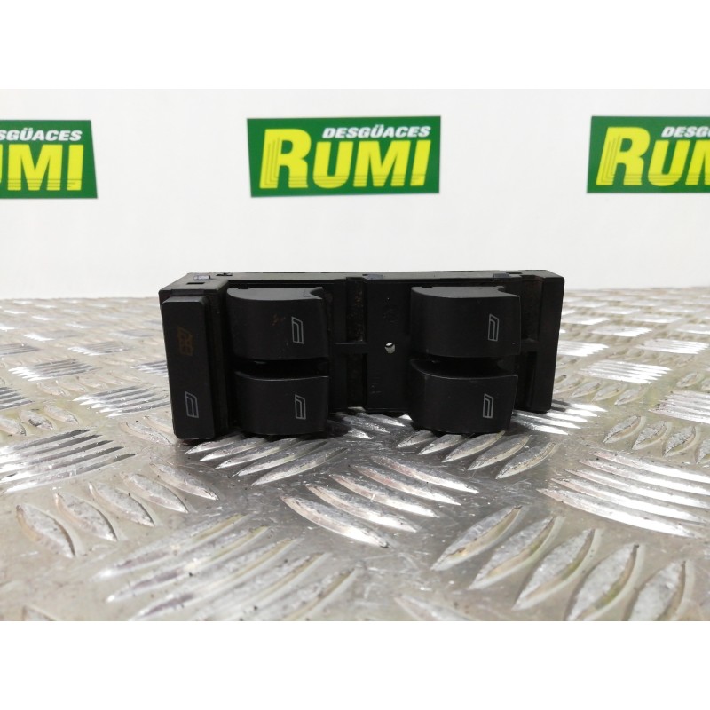 Recambio de mando elevalunas delantero izquierdo para audi a3 (8l) 1.9 tdi ambiente referencia OEM IAM 4B0959851  