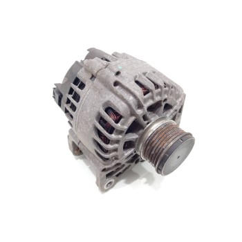 Recambio de alternador para renault clio iv business referencia OEM IAM 231001318R  