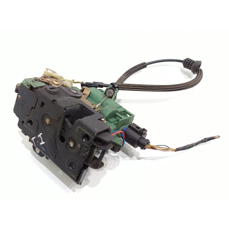 Recambio de cerradura puerta trasera izquierda para seat cordoba berlina (6l2) sport referencia OEM IAM 3B4839015AG  