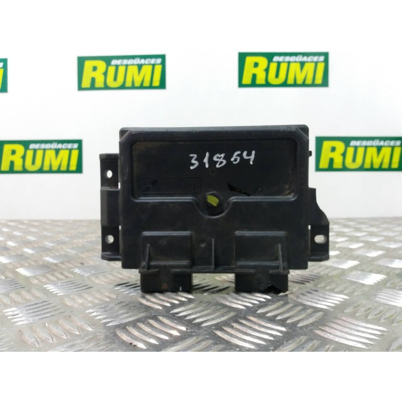 Recambio de centralita motor uce para peugeot 206 berlina x-line refri referencia OEM IAM 9639587680 R04080015G 9640899880