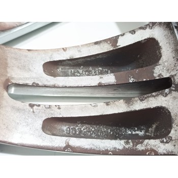 Recambio de llanta para citroën c-elysée exclusive referencia OEM IAM 9677100677  