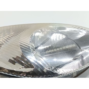 Recambio de faro derecho para citroën xsara picasso 2.0 hdi vivace referencia OEM IAM   