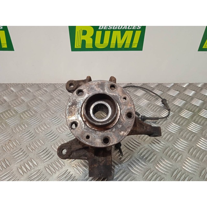 Recambio de mangueta delantera izquierda para renault scenic ii exception 2009 referencia OEM IAM   