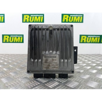 Recambio de centralita motor uce para renault clio ii fase ii (b/cb0) campus referencia OEM IAM 8200250662 80944G, R0410C034D 
