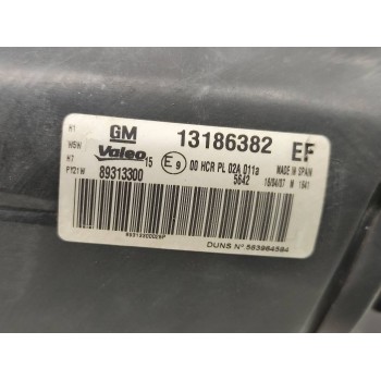 Recambio de faro derecho para opel corsa d cosmo referencia OEM IAM 13186382  