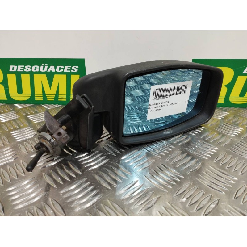 Recambio de retrovisor derecho para alfa romeo 33 berlina referencia OEM IAM 0140558  