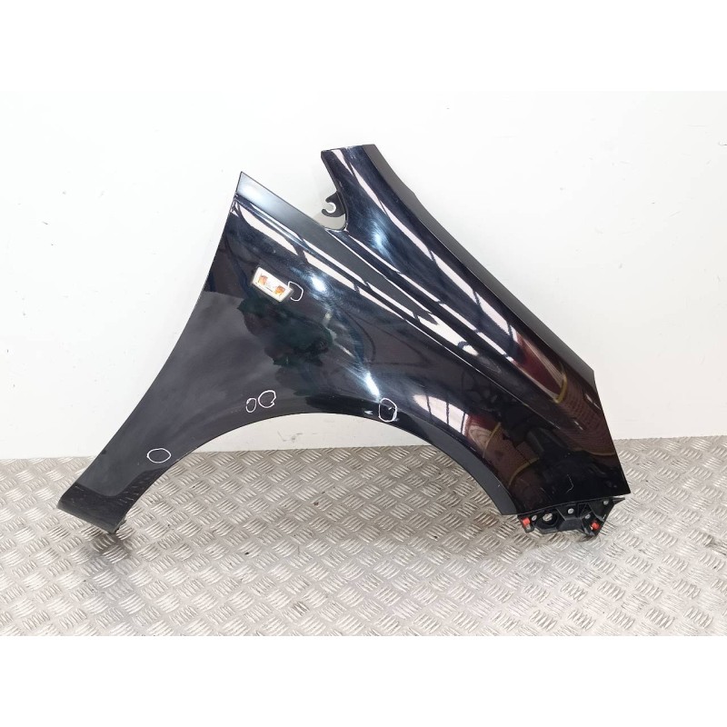 Recambio de aleta delantera derecha para opel corsa d cosmo referencia OEM IAM   