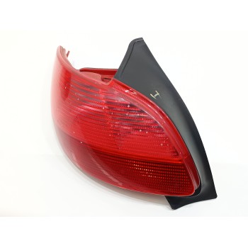 Recambio de piloto trasero izquierdo para peugeot 206 berlina xn referencia OEM IAM 2531G  