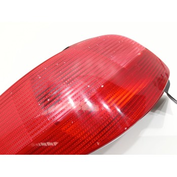 Recambio de piloto trasero izquierdo para peugeot 206 berlina xn referencia OEM IAM 2531G  