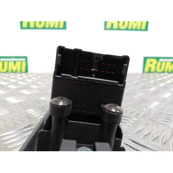 Recambio de mando elevalunas delantero izquierdo para nissan primera berlina (p11) básico referencia OEM IAM   