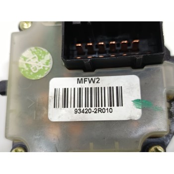 Recambio de mando limpia para hyundai i30 cw trend referencia OEM IAM 934202R010  