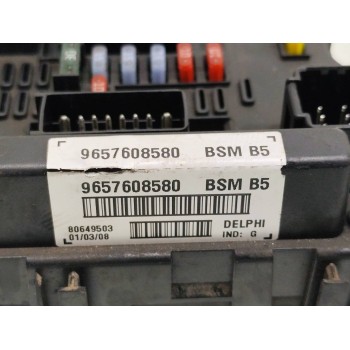 Recambio de caja reles / fusibles para peugeot 307 (s1) xr referencia OEM IAM 9657608580  