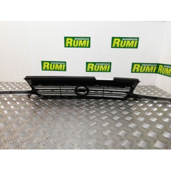 Recambio de rejilla delantera para opel astra f berlina eurocopa referencia OEM IAM   