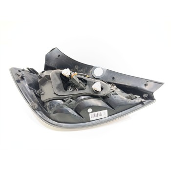 Recambio de piloto trasero derecho para opel astra h berlina cosmo referencia OEM IAM 13222325  