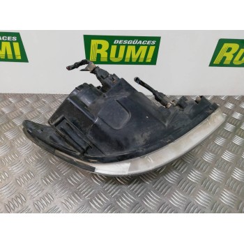 Recambio de faro izquierdo para hyundai getz (tb) 1.3 básico referencia OEM IAM 921011C500  