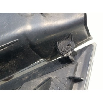 Recambio de piloto trasero derecho para opel astra h berlina cosmo referencia OEM IAM 13222325  