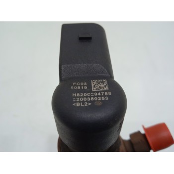 Recambio de inyector para renault scenic ii grand business referencia OEM IAM 8200380253  