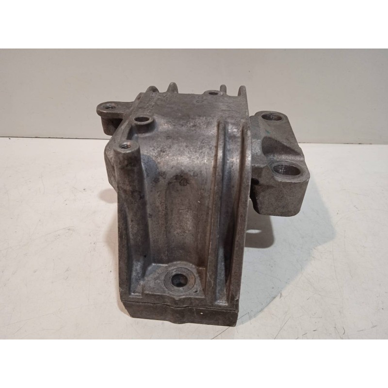 Recambio de soporte motor para volkswagen golf v berlina (1k1) conceptline (e) referencia OEM IAM 1K0199262  