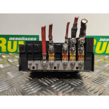 Recambio de caja reles / fusibles para volkswagen golf v berlina (1k1) trendline referencia OEM IAM 1K0937125A 017181301 1D02060