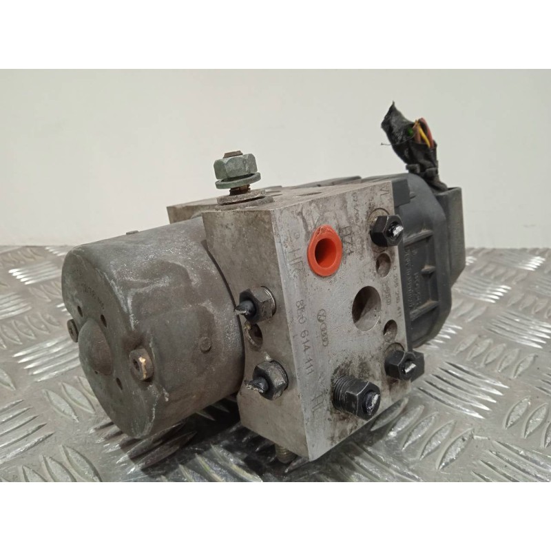 Recambio de abs para audi a4 berlina (b5) 1.8 t referencia OEM IAM 8E0614111  