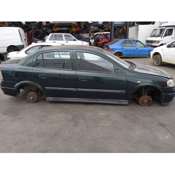 opel astra g berlina del año 1999