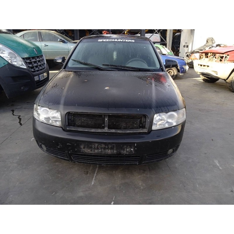 AUDI A4 BERLINA (8E)