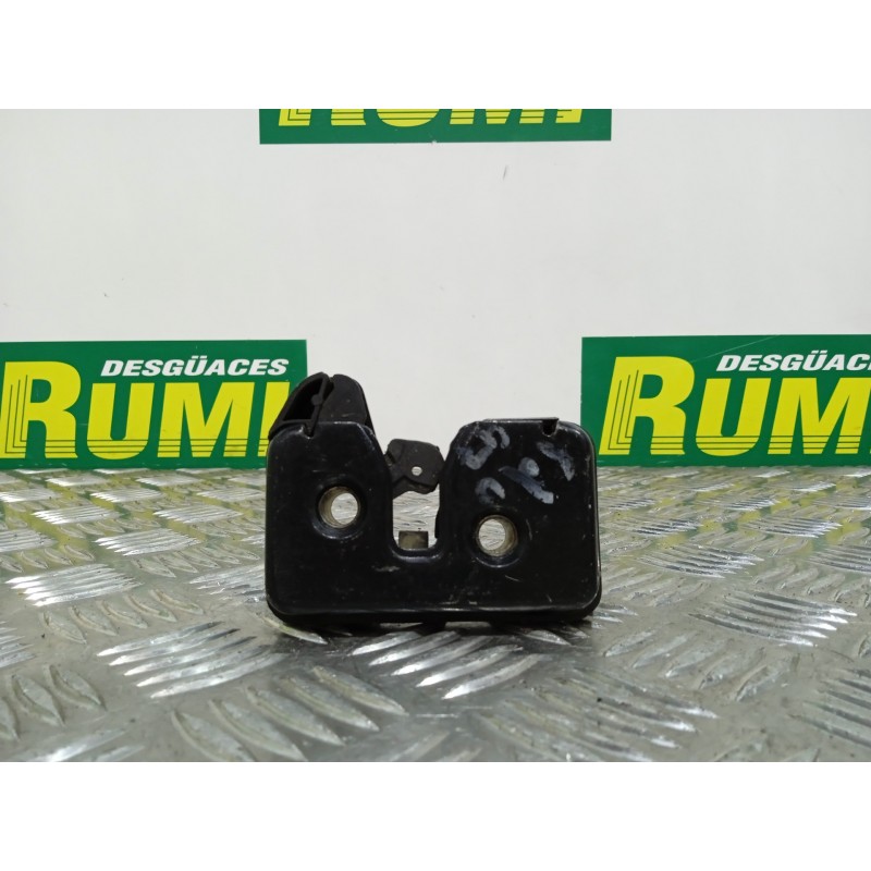 Recambio de cerradura maletero / porton para volkswagen polo berlina (6n1) air referencia OEM IAM 6N0827505A  