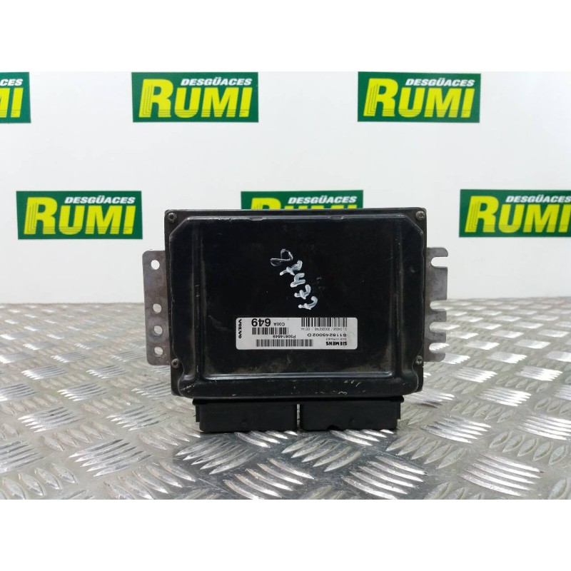 Recambio de centralita motor uce para volvo s40 berlina 1.8i referencia OEM IAM P30614649 S118245002D 