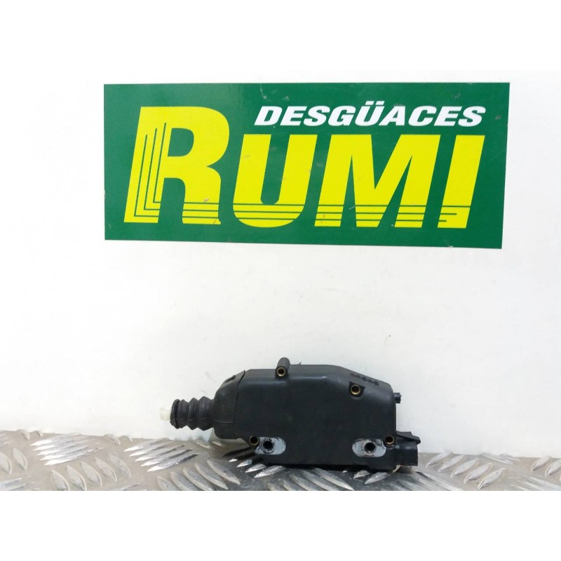 Recambio de motor cierre centralizado porton para opel omega b cd familiar referencia OEM IAM 90274241  