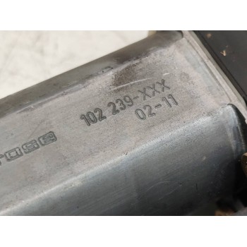 Recambio de elevalunas trasero izquierdo para audi a4 berlina (8e) 1.9 tdi (96kw) referencia OEM IAM 8E0959801A  