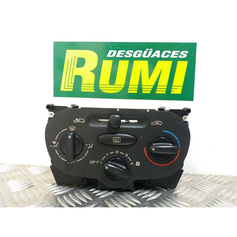 Recambio de mando calefaccion / aire acondicionado para peugeot 206 berlina xs referencia OEM IAM 1068901  