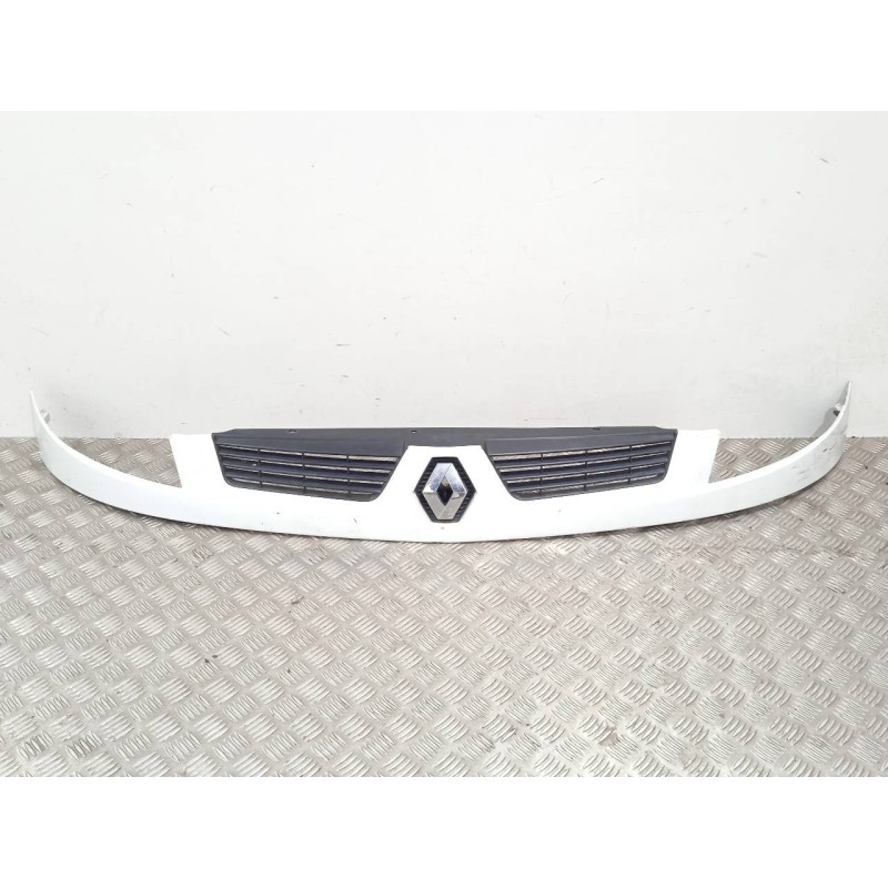 Recambio de rejilla delantera para renault kangoo 4x4 authentique (kc0s/v) referencia OEM IAM 8200150629  