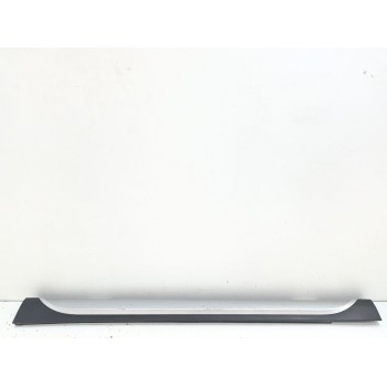 Recambio de faldon lateral para bmw x1 (e84) xdrive 23d referencia OEM IAM 51772990599  