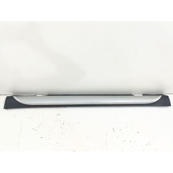 Recambio de faldon lateral para bmw x1 (e84) xdrive 23d referencia OEM IAM 51772990599  