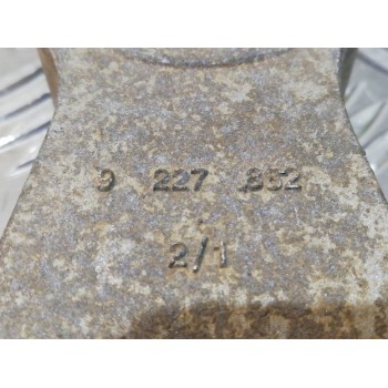 Recambio de soporte motor para opel corsa c club referencia OEM IAM 9227882  